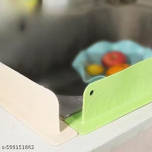 Kitchen Water Splash Guard Sink Splashback for Dish Washing